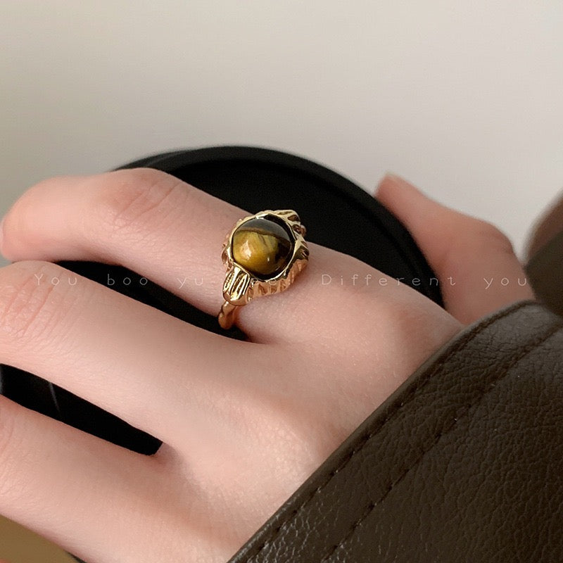 High-End Water Drop Tiger Eye Stone Open Ring