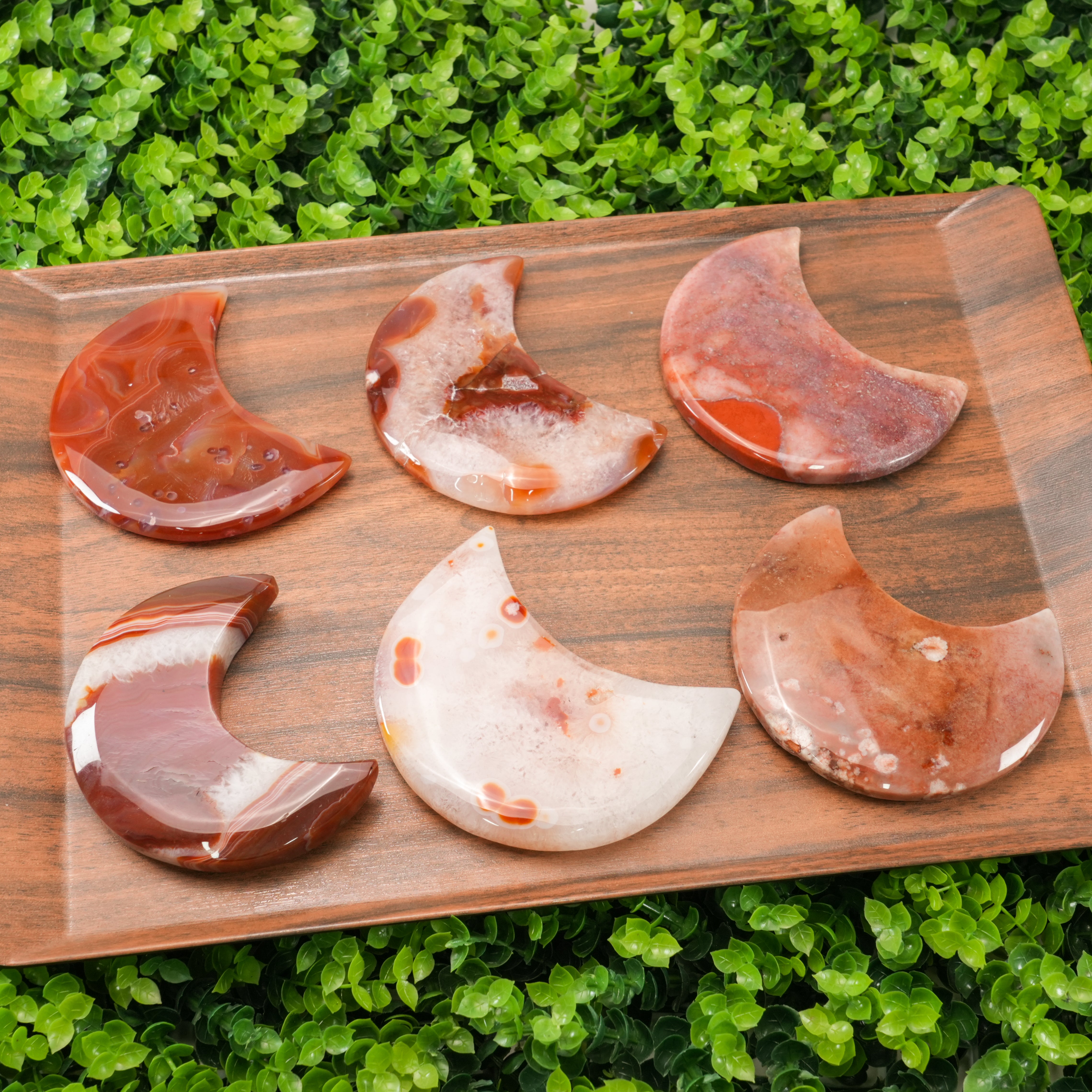 Carnelian Moon Crystal | Healing Stone for Passion & Vitality, Elegant Home Decor