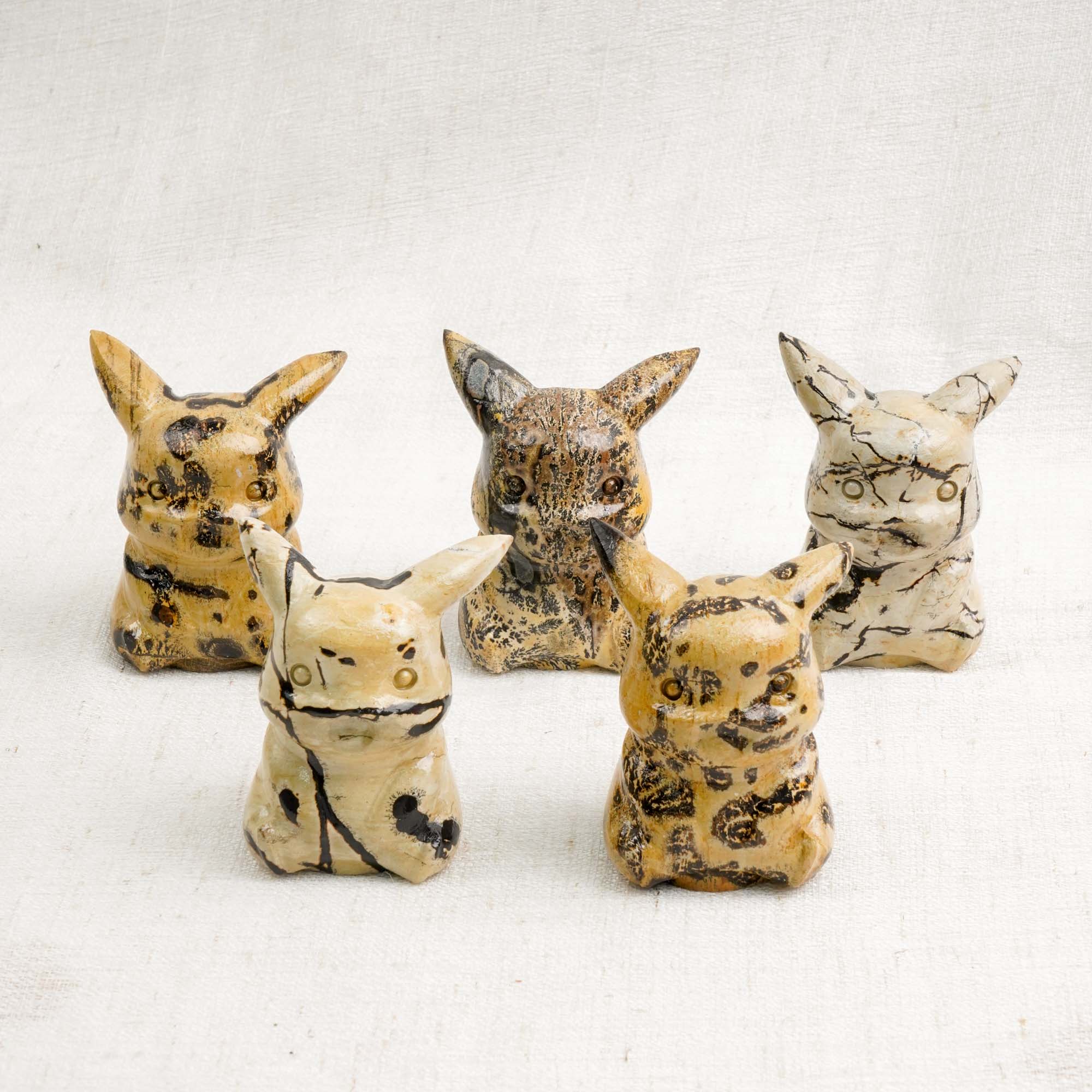 Picture Jasper Pikachu Carving
