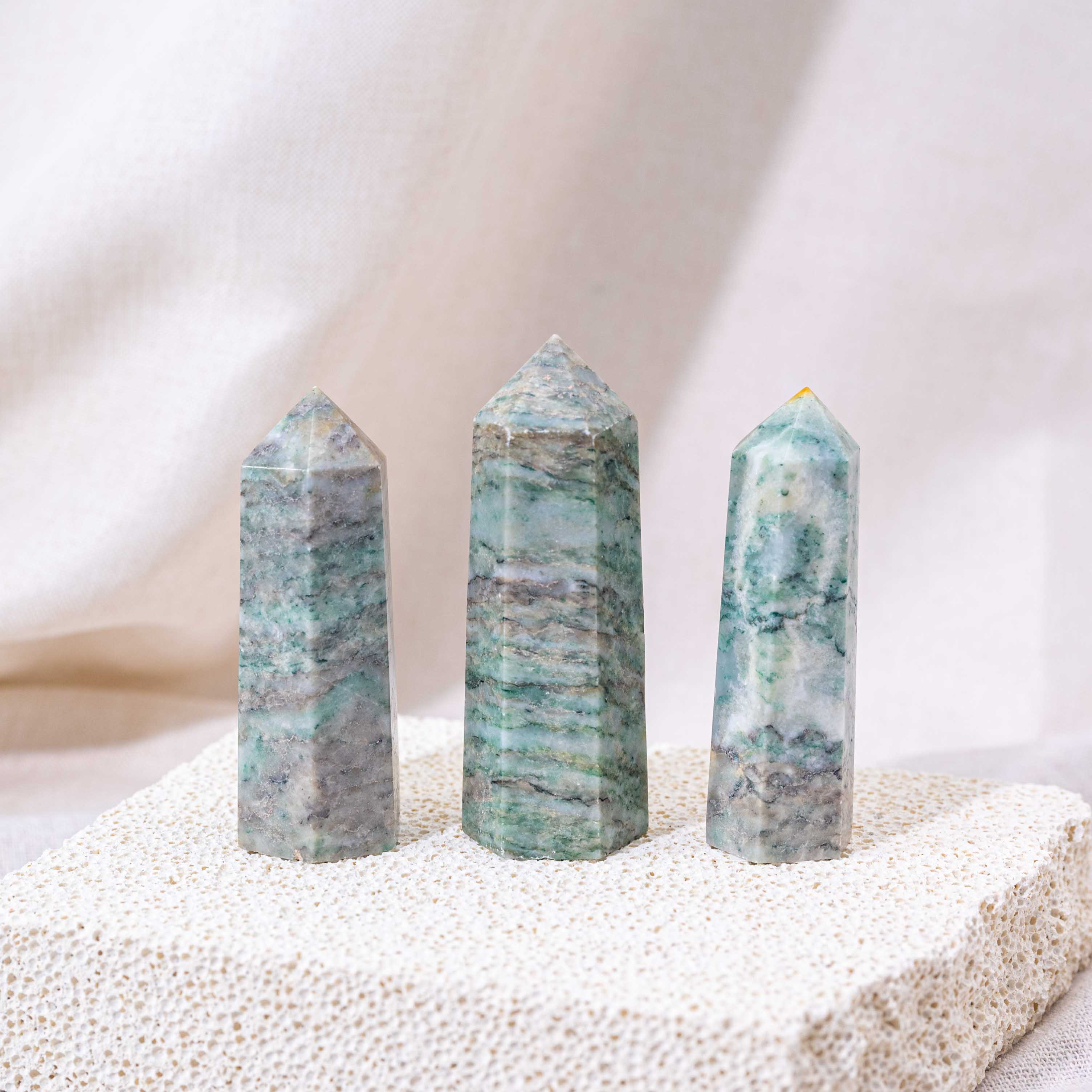 Unique Qinghai Jade Point with vibrant colors.