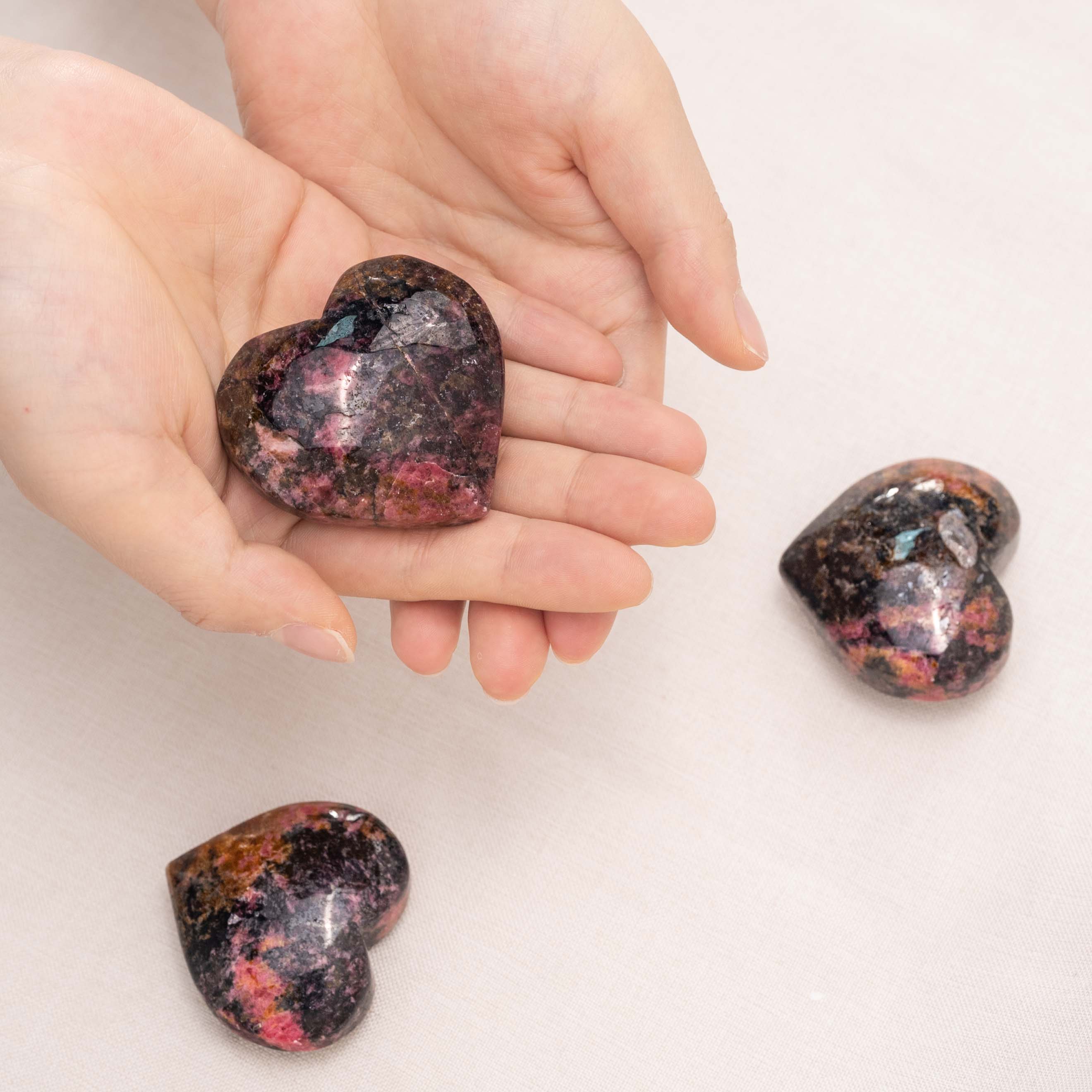 This unique crystal heart is perfect for meditation, helping to cultivate inner peace and well-being