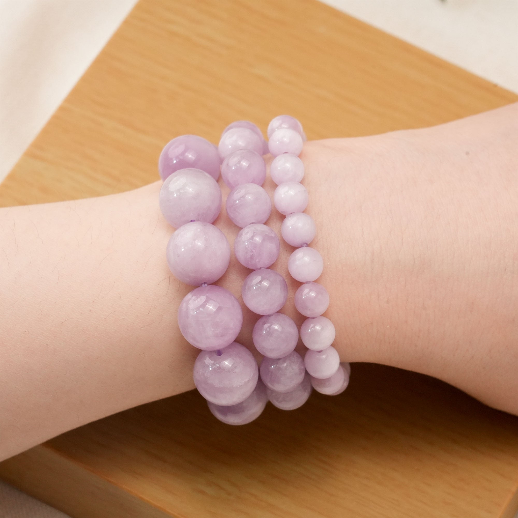 Kunzite bracelet ideal for meditation and inner peace