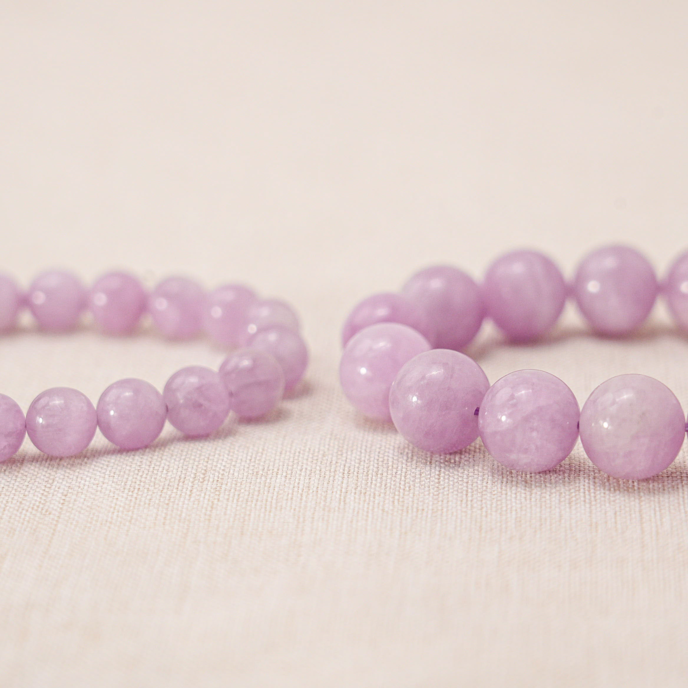 Kunzite Crystal Bracelet, promoting emotional balance and spiritual awakening. Ideal for meditation