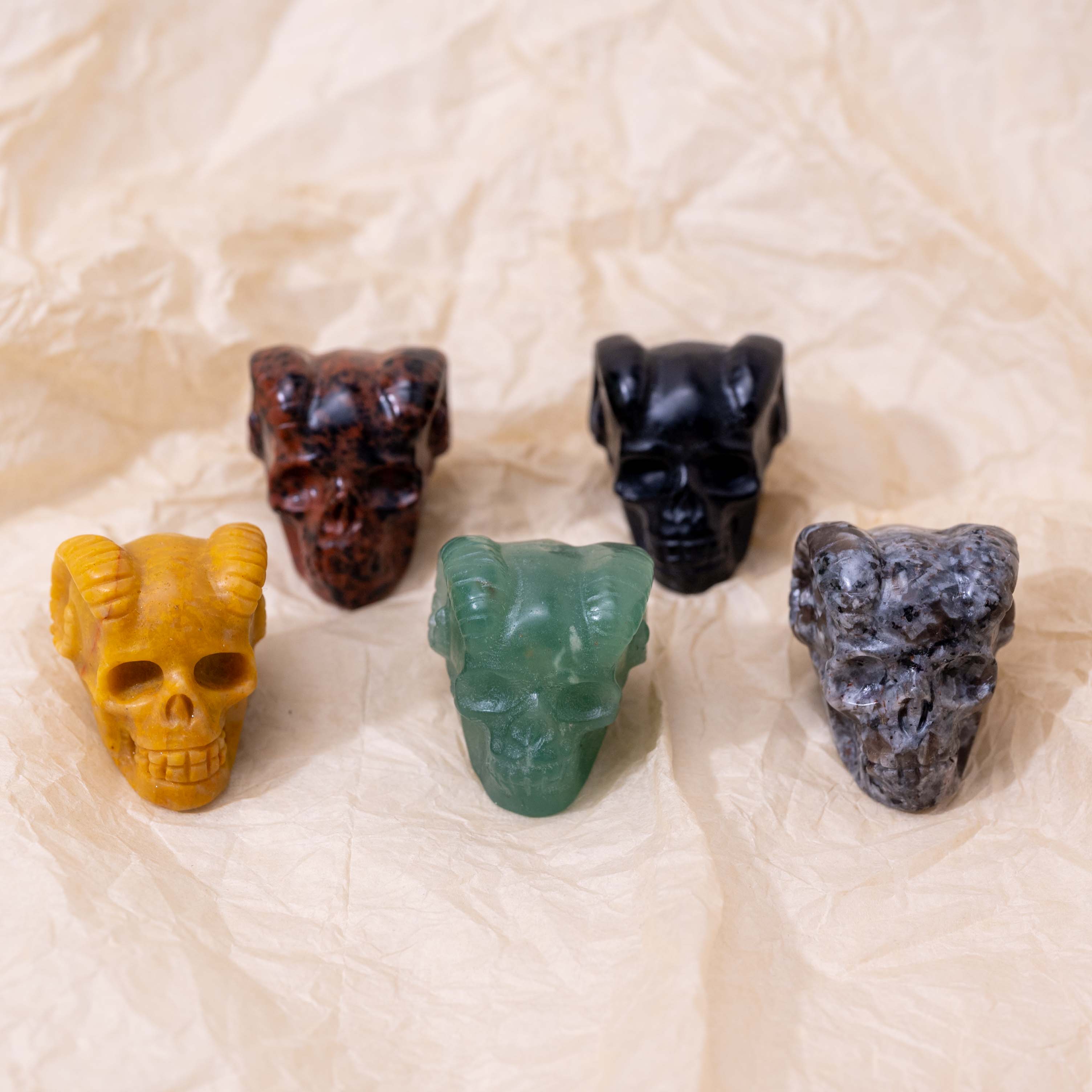 This Green Aventurine Mini Ram Horned Skull is a beautifully crafted item that combines aesthetic appeal with the stone’s healing properties.