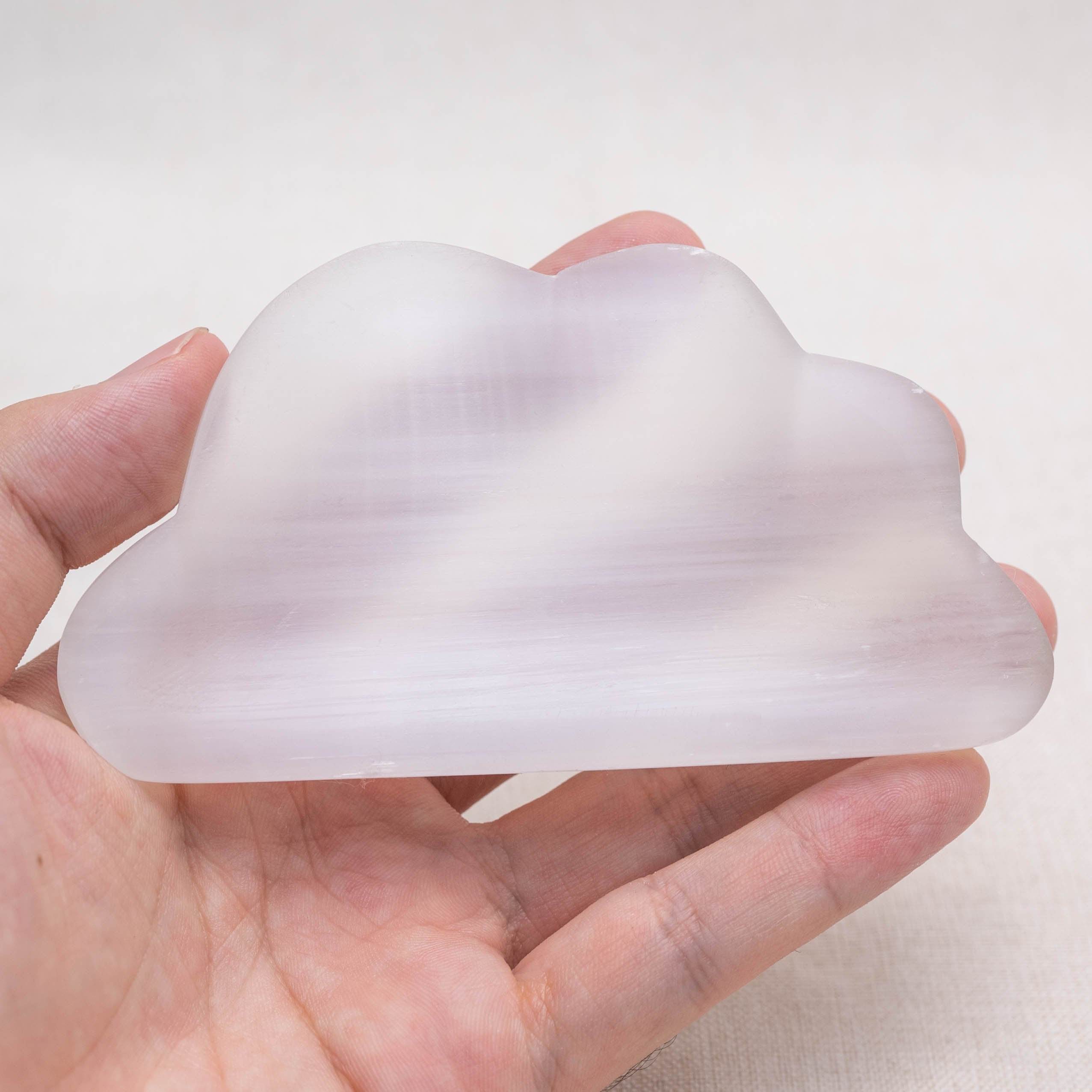 Energy-cleansing Selenite Plate