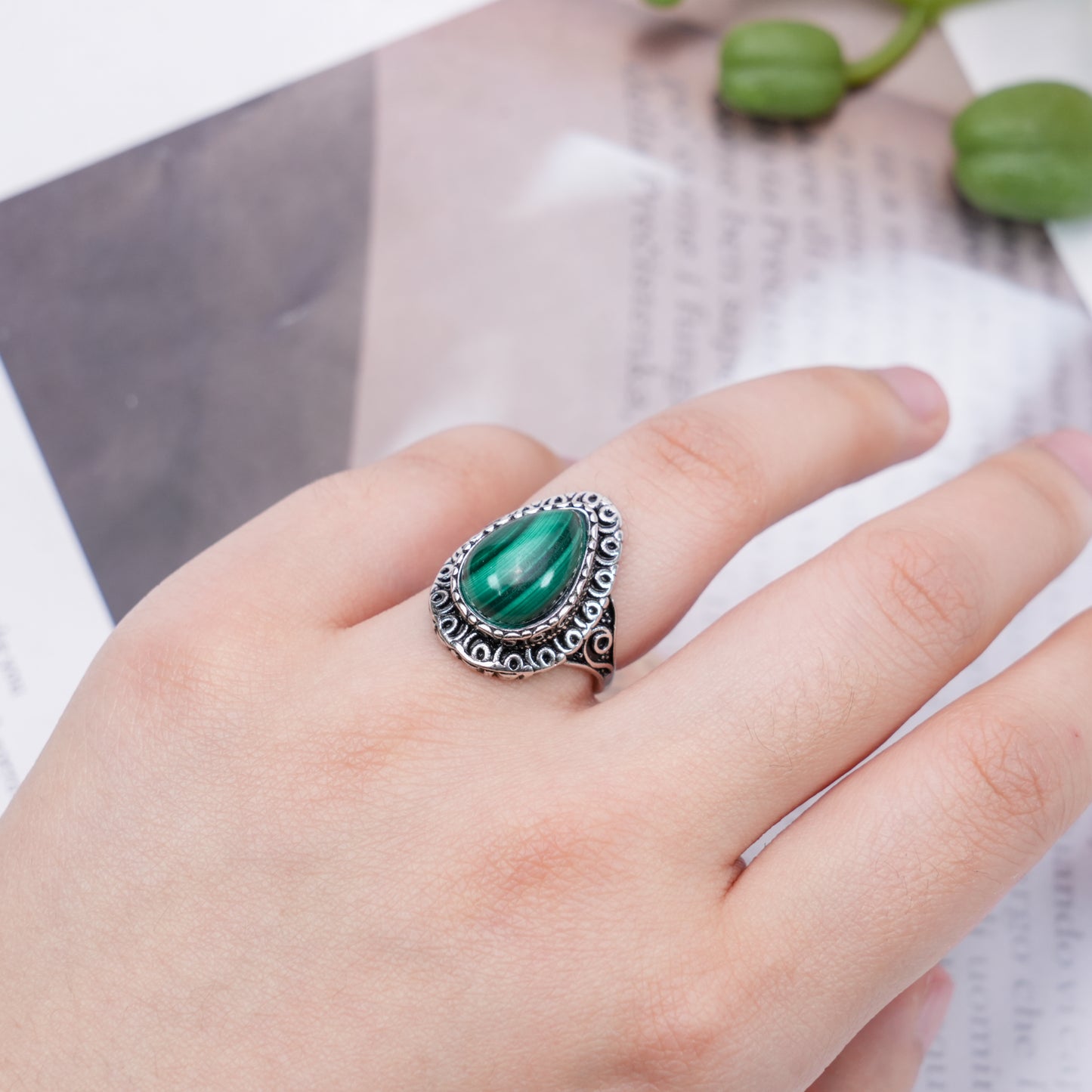 Crystal Rings Confetti