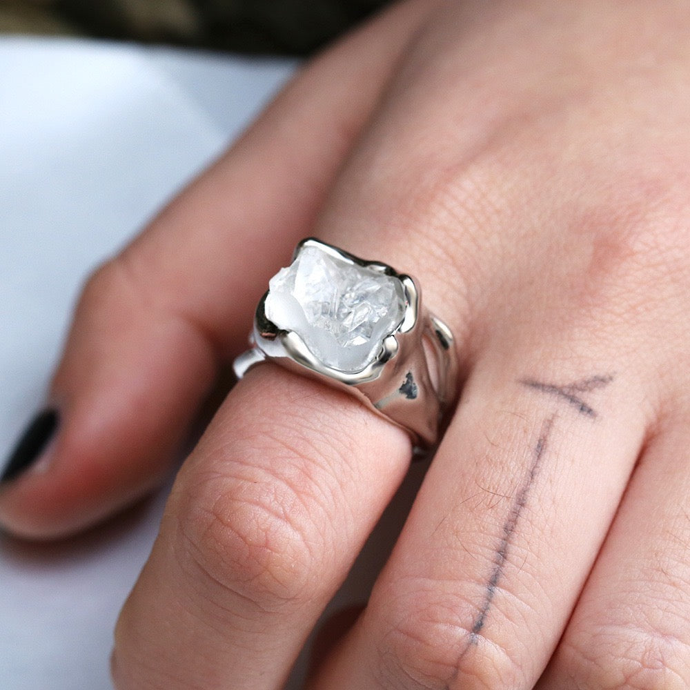 Creative Imitation Irregular Crystal Ring