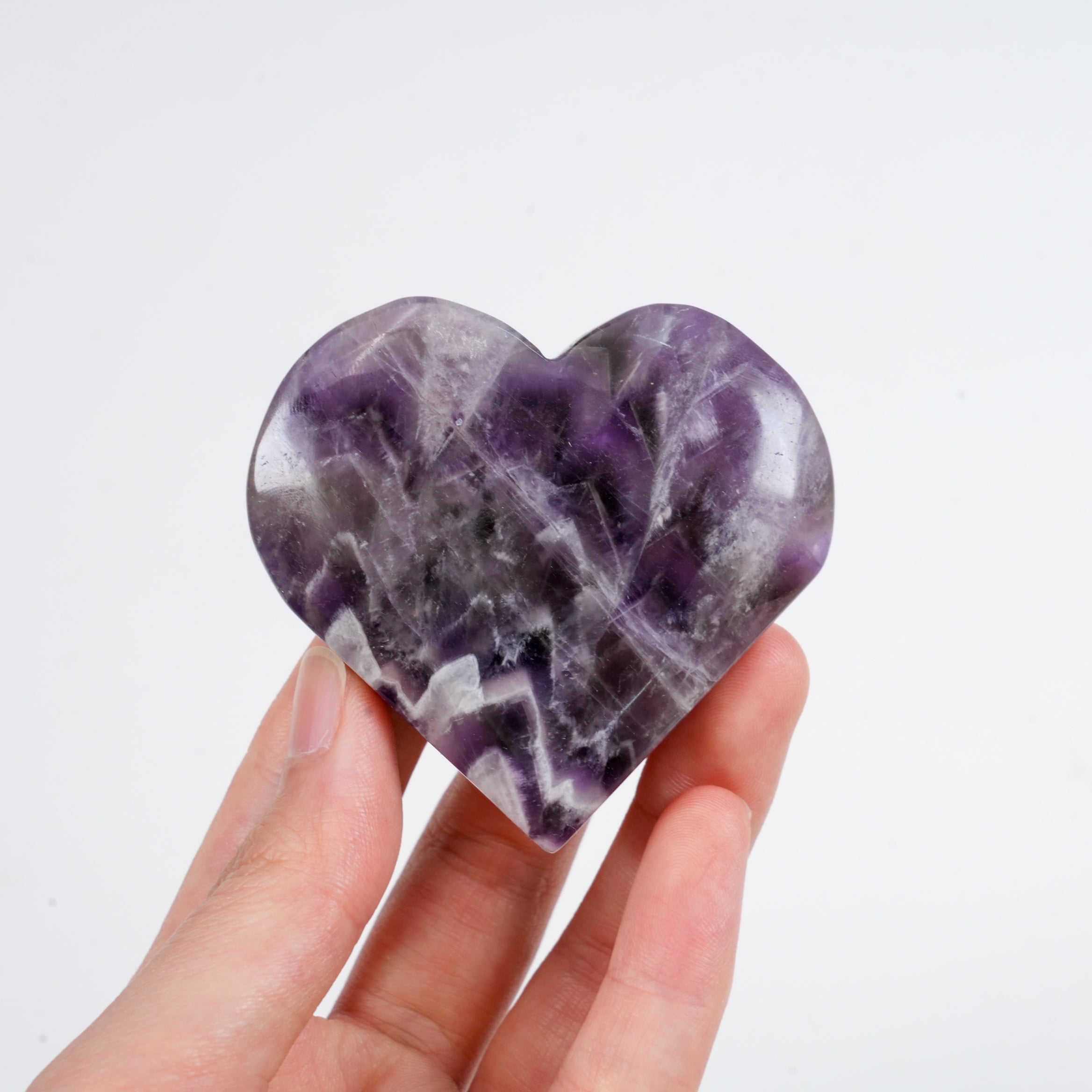 Dream Amethyst Heart Palm Stone, Polished Chevron Amethyst Heart Worry Stone, Natural Crystal Thumb Stone for Meditation, Stress Relief & Spiritual Decor