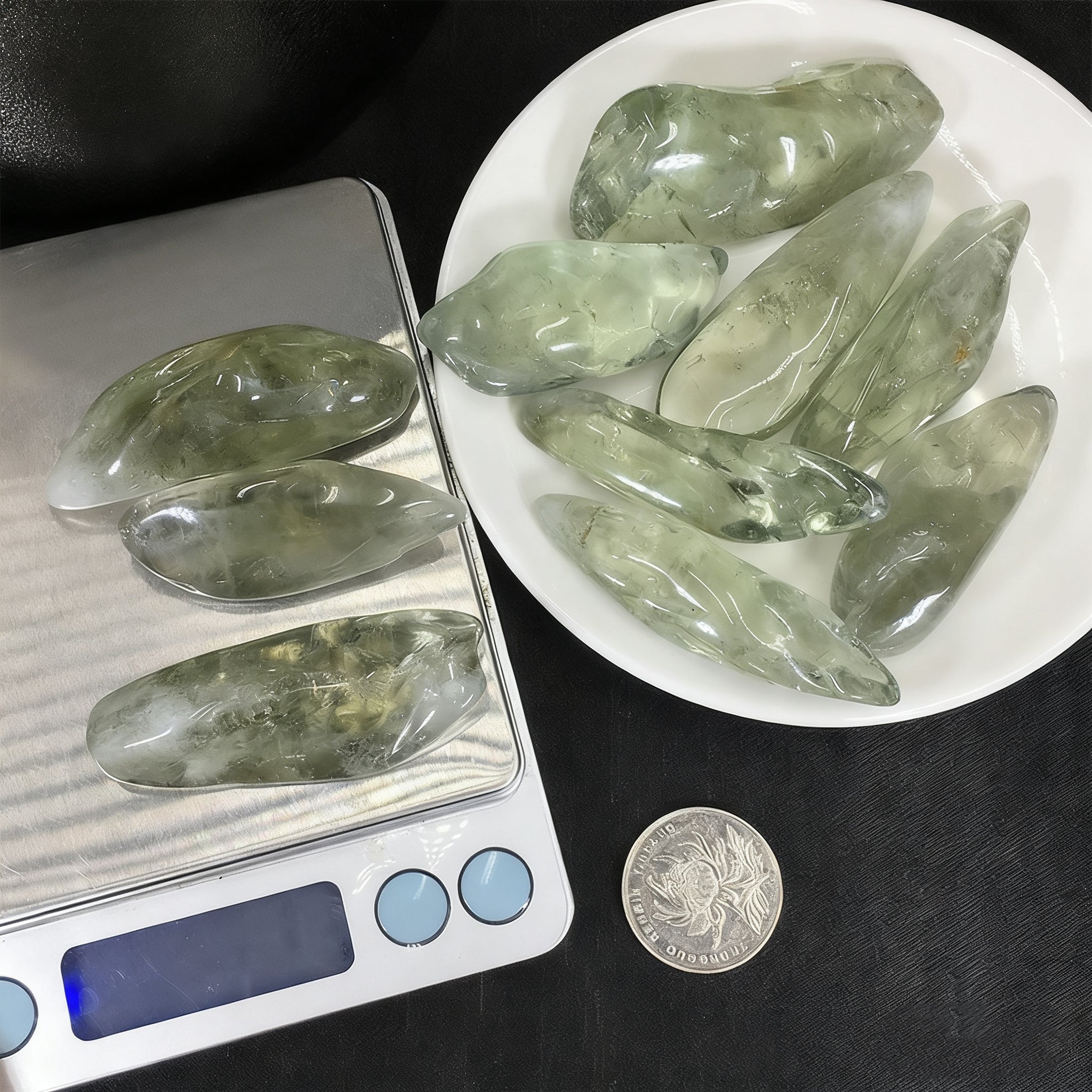 100g Natural Green Crystal Polished Stone