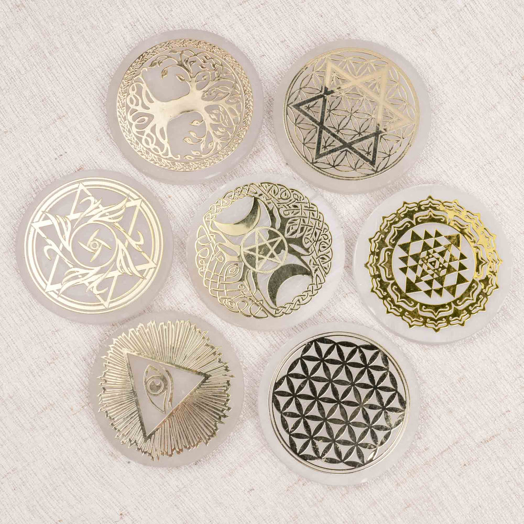 Selenite Charging Plate