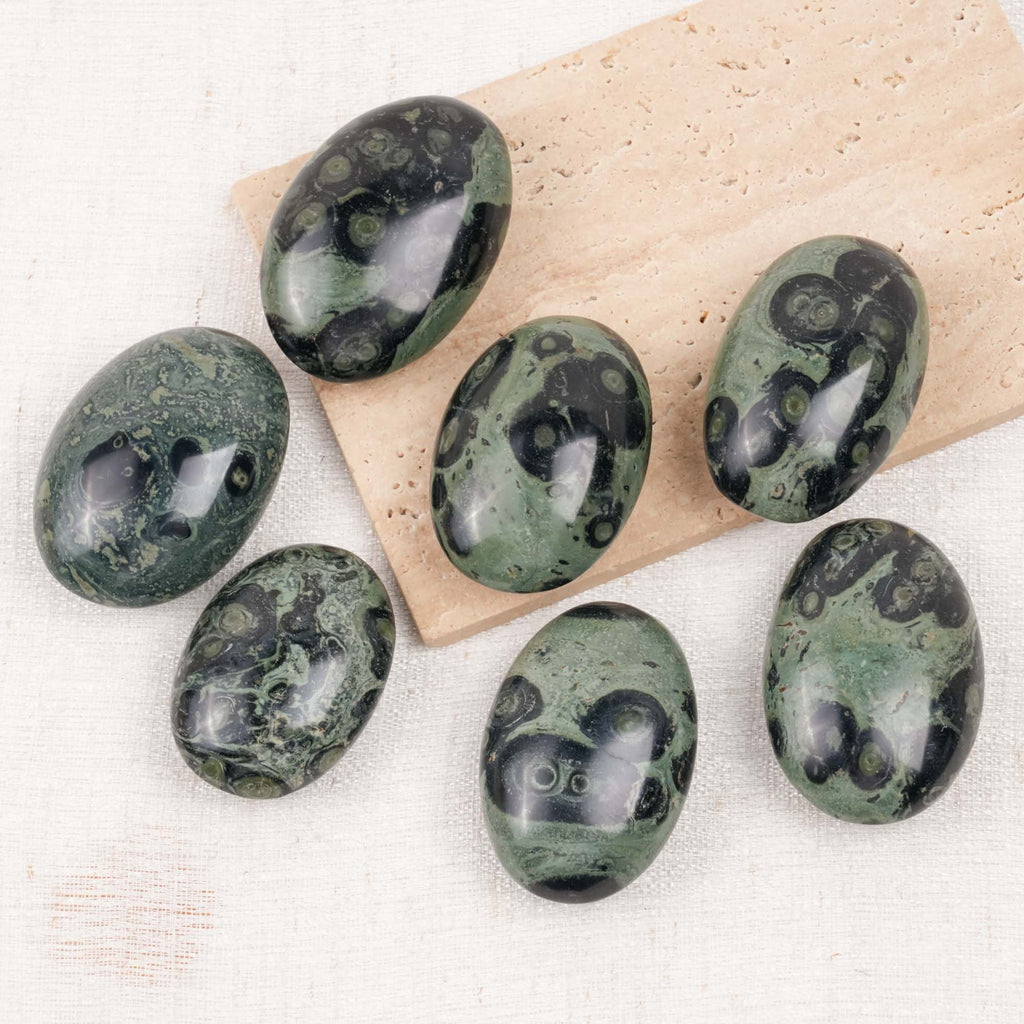 Kambaba Jasper Palm Stone
