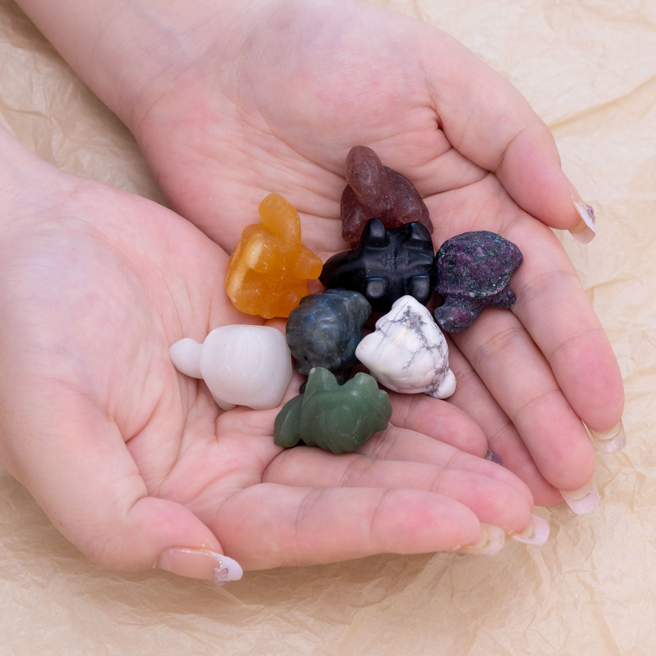 Howlite gemstone turtle, ideal for meditation and stress relief.